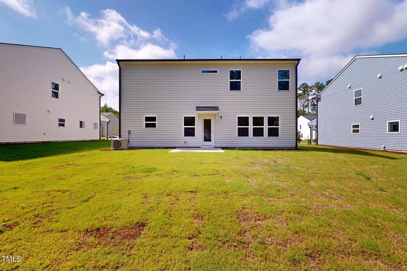 1229 Dimaggio Dr #8, Raleigh, NC 27616