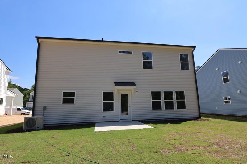 1229 Dimaggio Dr, Raleigh, NC 27616