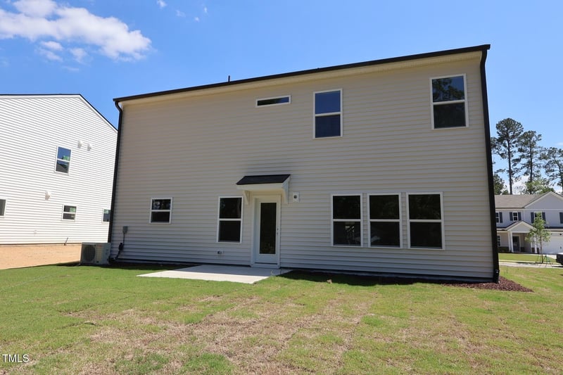 1229 Dimaggio Dr, Raleigh, NC 27616