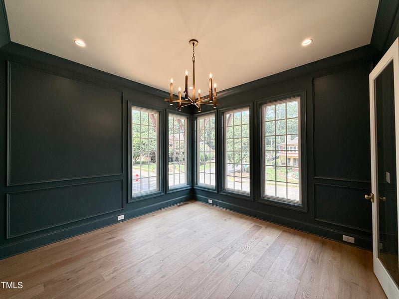 1229 Dixie Trl, Raleigh, NC 27607