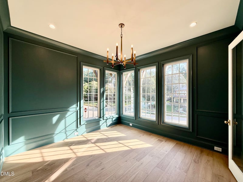 1229 Dixie Trl, Raleigh, NC 27607
