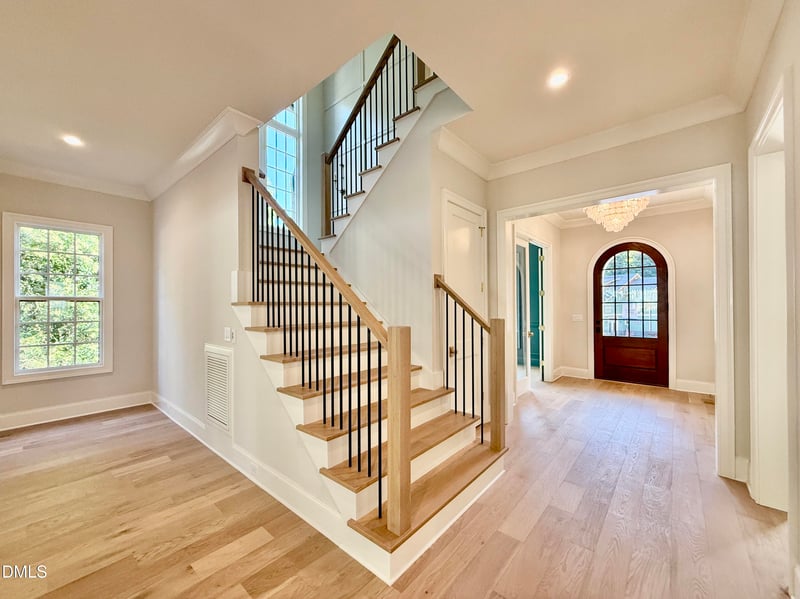 1229 Dixie Trl, Raleigh, NC 27607