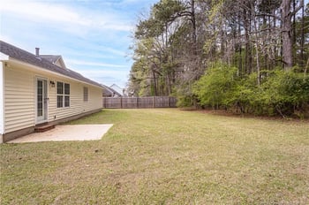 1229 Locks Creek Rd, Fayetteville, NC 28312