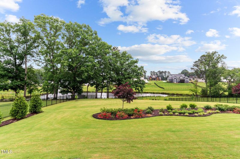 1229 Perry Bluff Dr, Wake Forest, NC 27587
