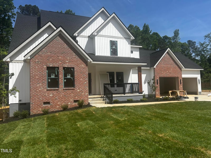 123-125 Ottawa Dr, Louisburg, NC 27549