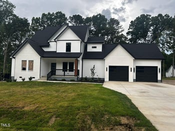 123-125 Ottawa Dr, Louisburg, NC 27549