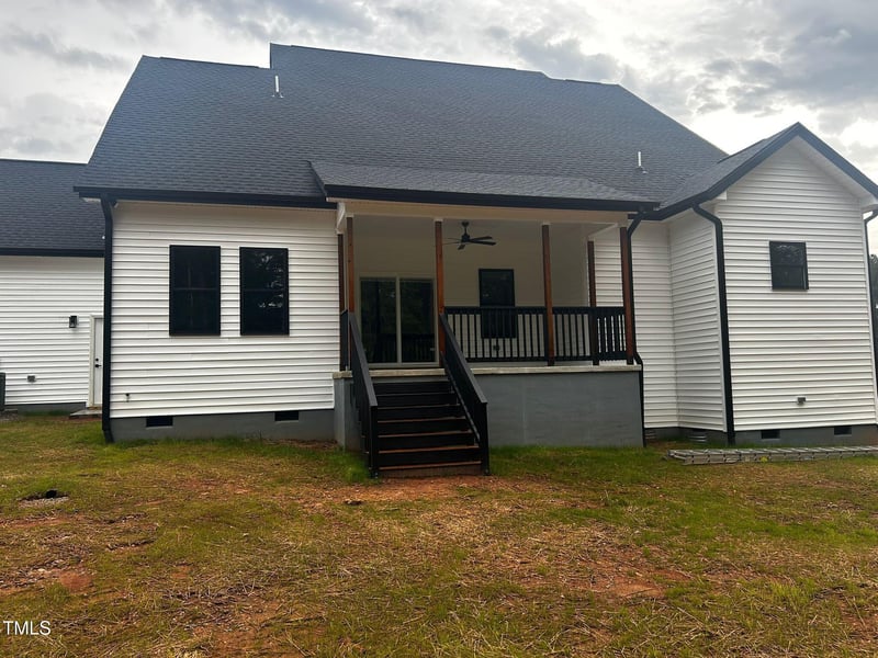 123-125 Ottawa Dr, Louisburg, NC 27549