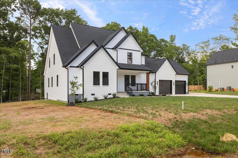 123-125 Ottawa Dr, Louisburg, NC 27549