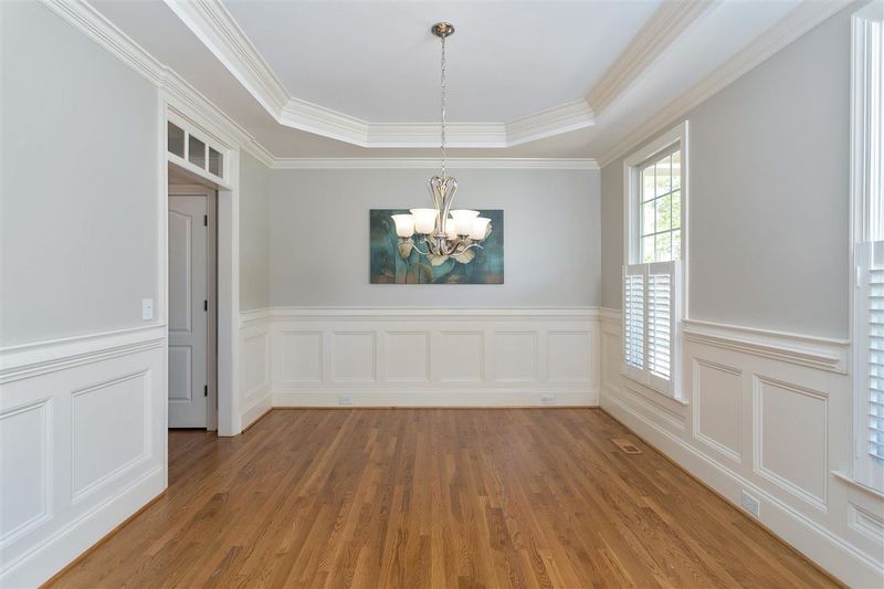 123 Barclay Valley Dr, Cary, NC 27519