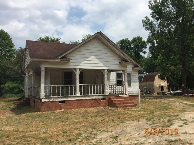 123 Bruce Dr, Dunn, NC 28334