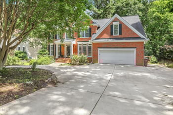 123 Camden Forest Dr, Cary, NC 27518