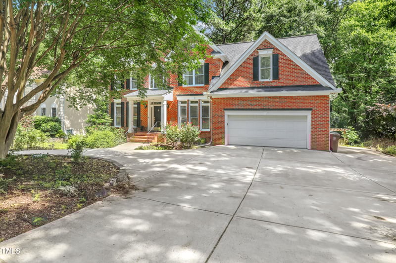 123 Camden Forest Dr, Cary, NC 27518