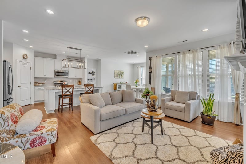 123 Carbone Ln, Clayton, NC 27527