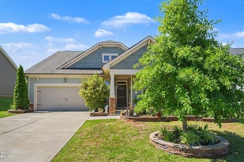 123 Carbone Ln, Clayton, NC 27527