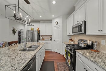 123 Carbone Ln, Clayton, NC 27527
