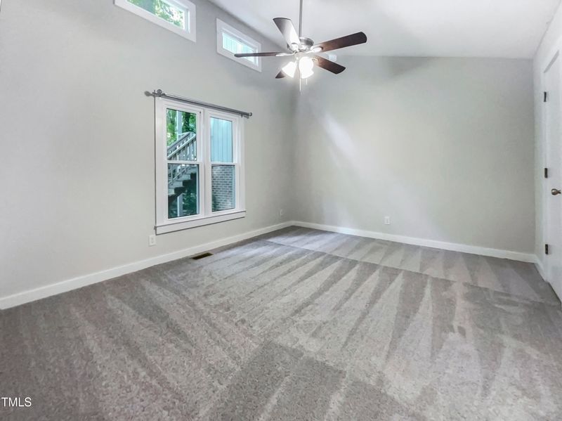 123 Carmichael Ct, Cary, NC 27511