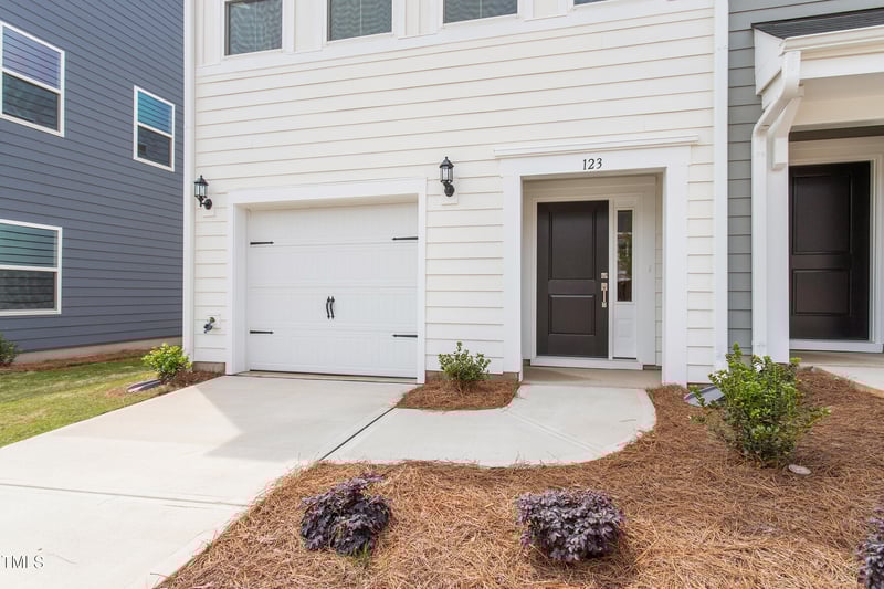 123 Central Townes Way #302, Raleigh, NC 27603