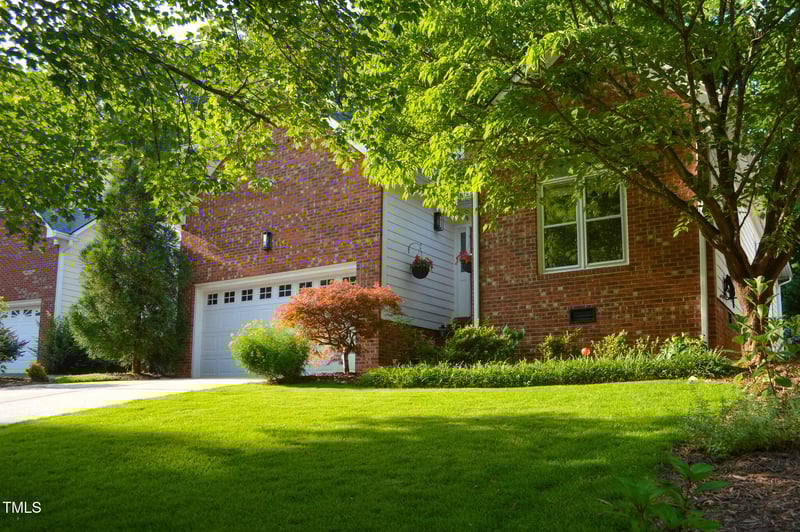 123 Chimney Rise Dr, Cary, NC 27511