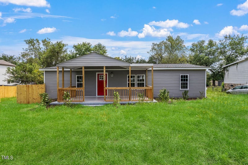 123 Falling Tree Rd, Fayetteville, NC 28306