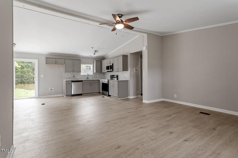 123 Falling Tree Rd, Fayetteville, NC 28306