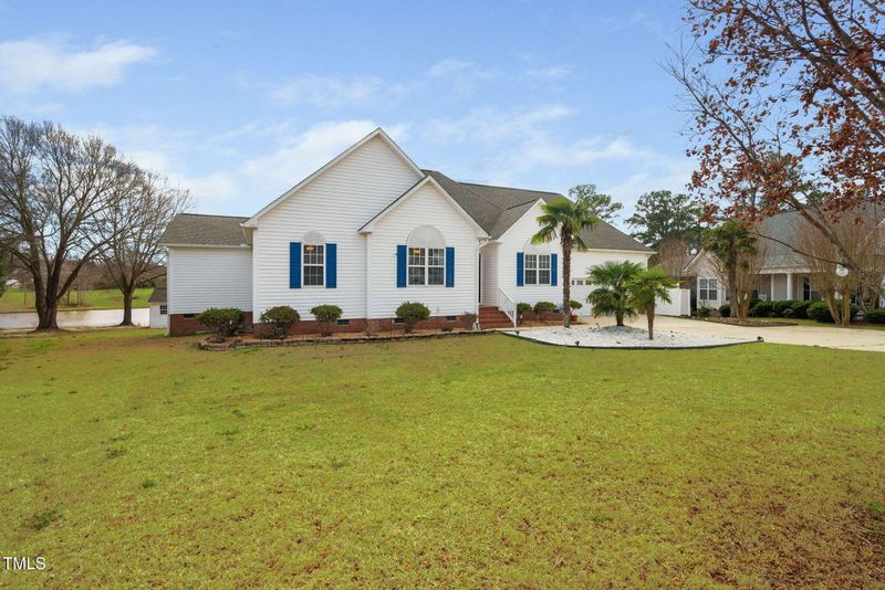 123 Glasgow Dr, Clayton, NC 27520