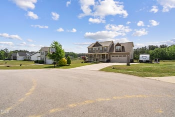 123 Hawick Ct, Zebulon, NC 27597