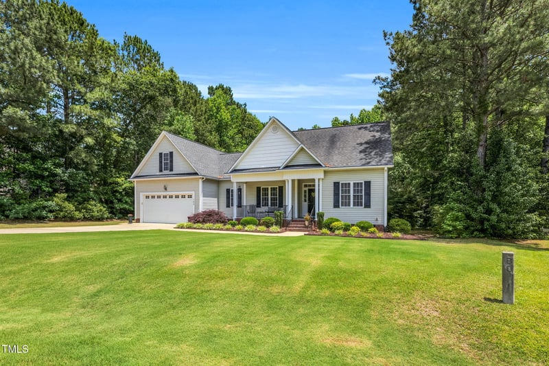 123 Holiday Island Dr, Garner, NC 27529