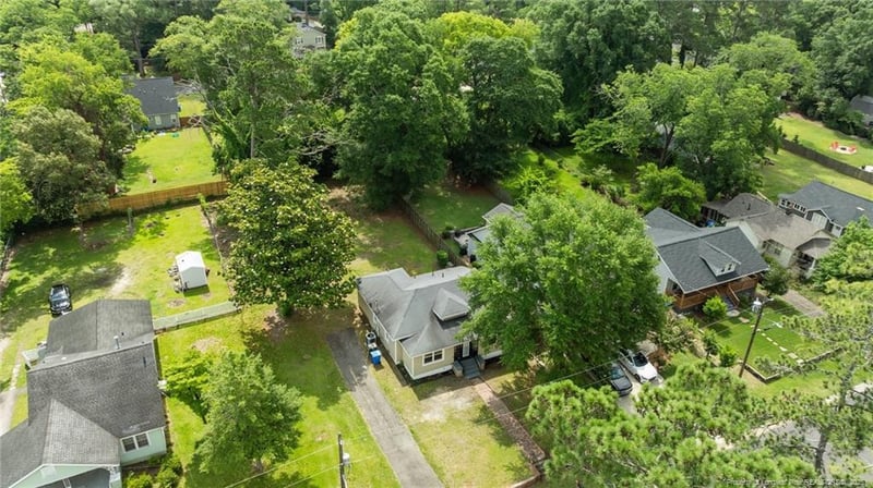 123 John St, Fayetteville, NC 28305