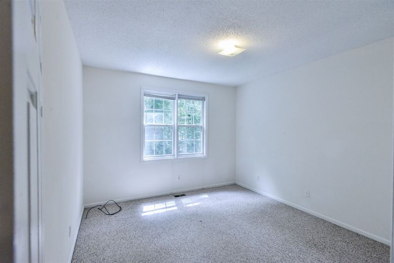 123 Johnson St, Chapel Hill, NC 27516
