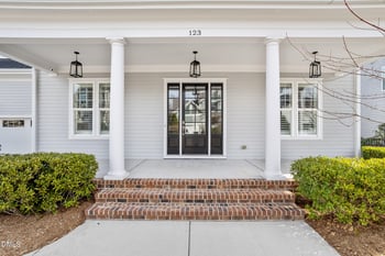 123 Larkin Ln, Chapel Hill, NC 27516