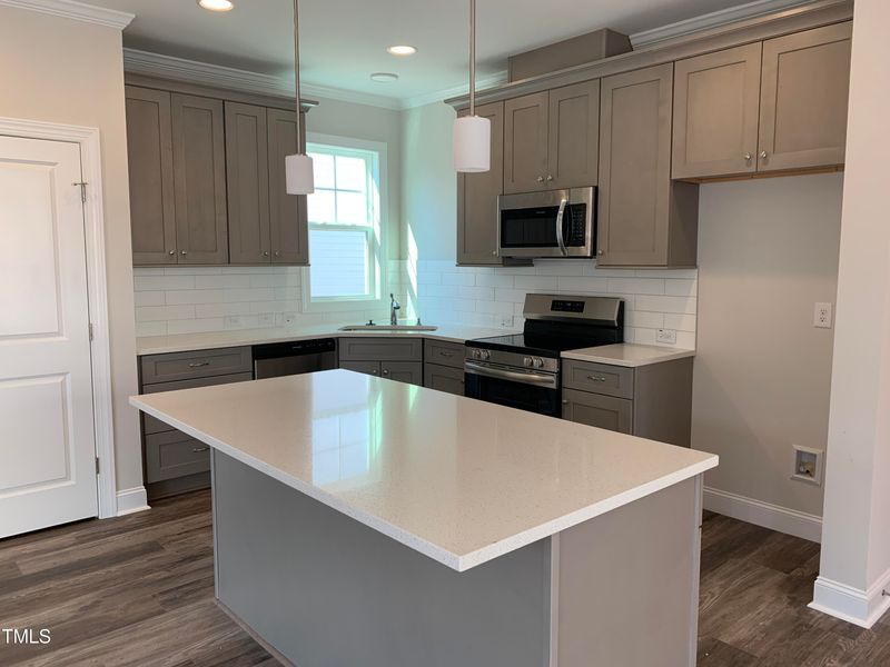123 Litton St, Apex, NC 27502