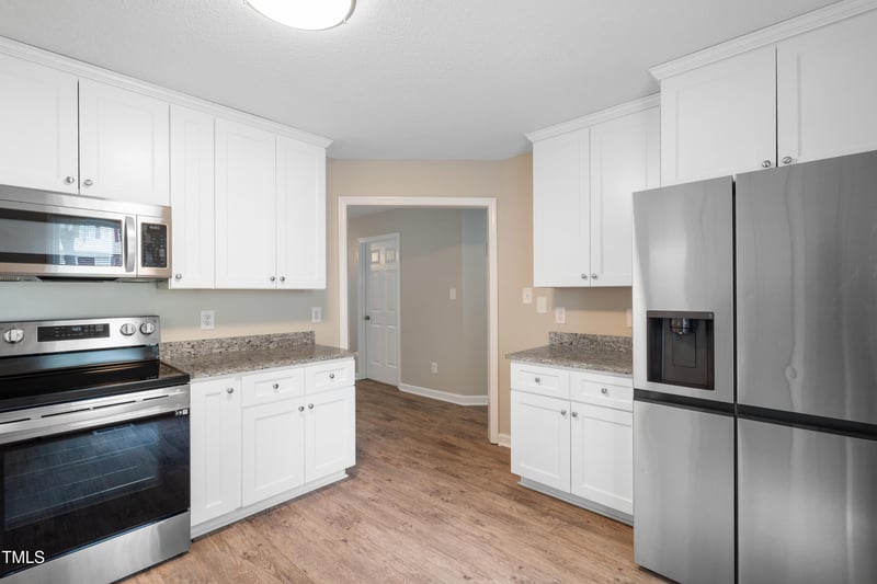 123 Luxon Pl, Cary, NC 27513