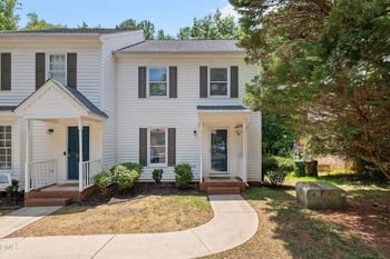 123 Luxon Pl, Cary, NC 27513