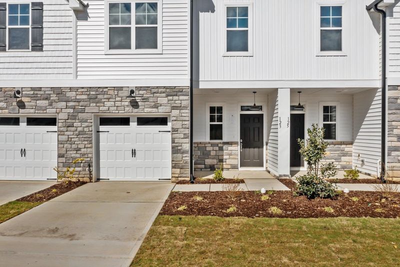 123 Mcdowell Ln, Mebane, NC 27302