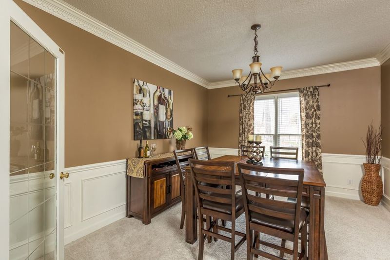 123 Meadow Rn, Clayton, NC 27520