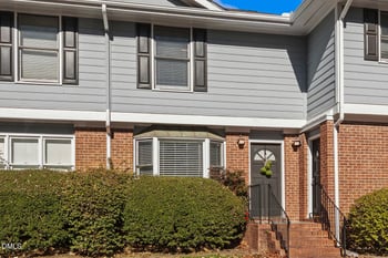 123 Old Cooper Sq #M3, Chapel Hill, NC 27517