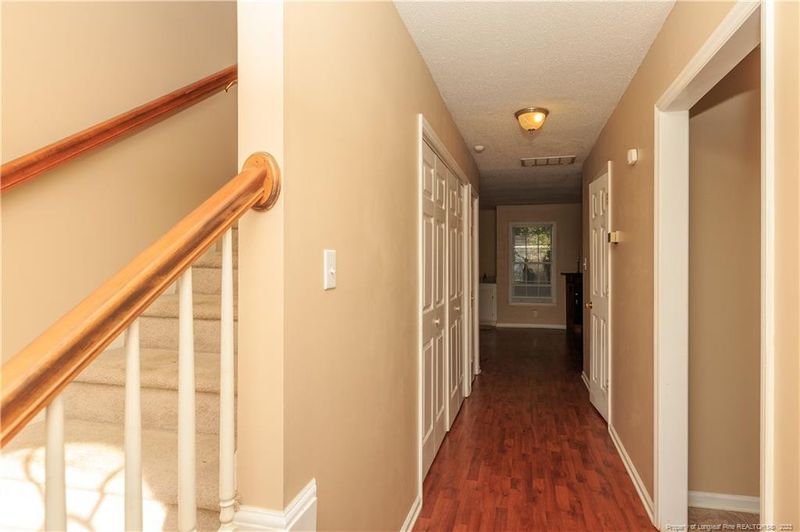 123 N Olive Rd, Fayetteville, NC 28305