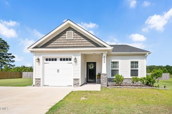 123 Pk Ln, Sanford, NC 27332