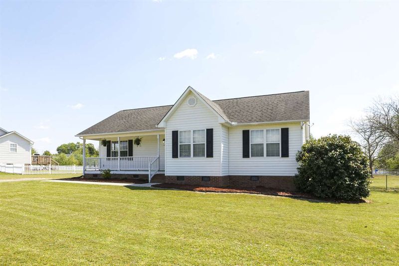 123 Polly Cir, Angier, NC 27501