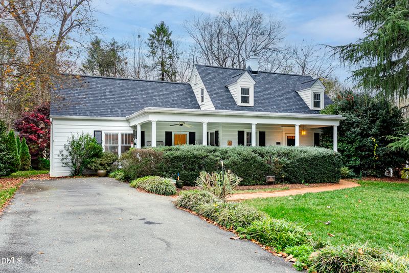 123 W Queen St, Hillsborough, NC 27278