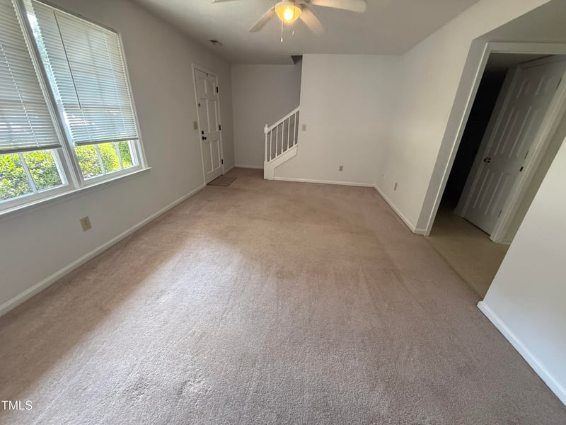 123 Rollingwood Dr, Dunn, NC 28334