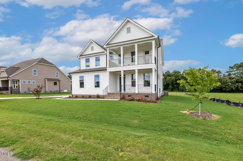 123 Sage Ln #010, Four Oaks, NC 27524