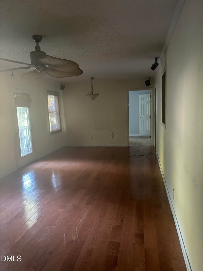 123 Shady Meadows Ln, Clayton, NC 27520