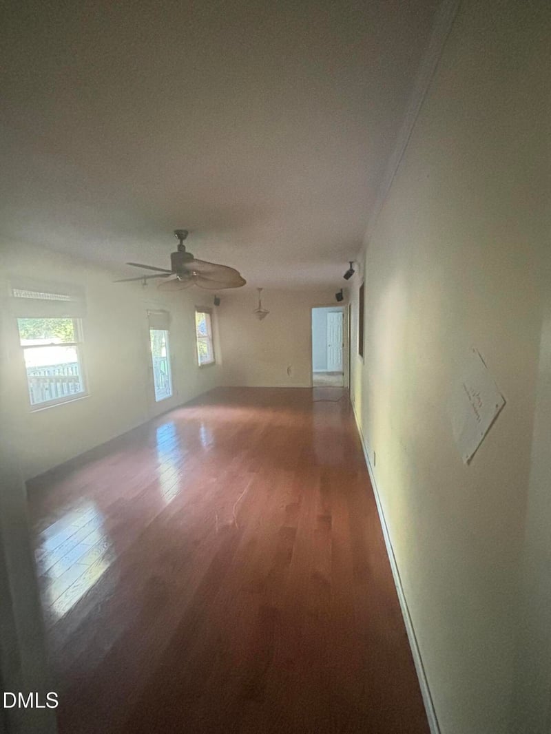 123 Shady Meadows Ln, Clayton, NC 27520