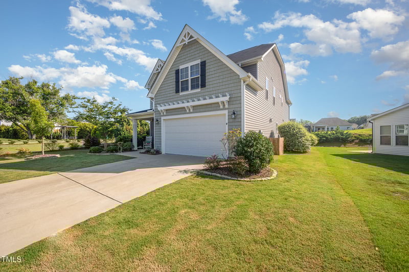 123 Teaser Dr, Fuquay Varina, NC 27526