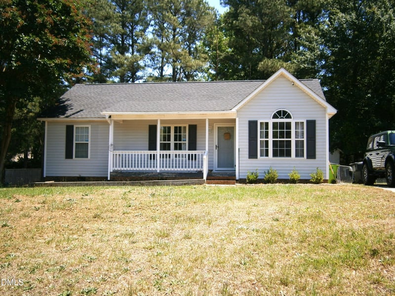 123 Temple St, Four Oaks, NC 27524