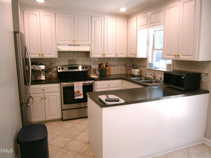 123 Temple St, Four Oaks, NC 27524