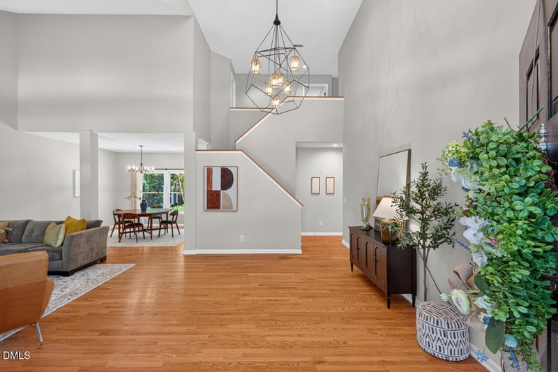 123 Tremont Cir, Chapel Hill, NC 27516