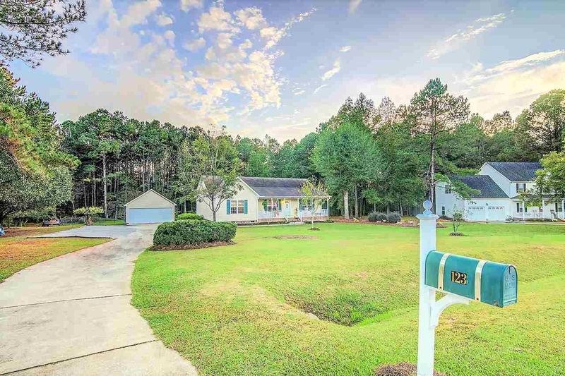 123 Windsor Green Dr, Clayton, NC 27527