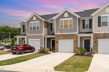 1230 Adrian Ct, Mebane, NC 27302